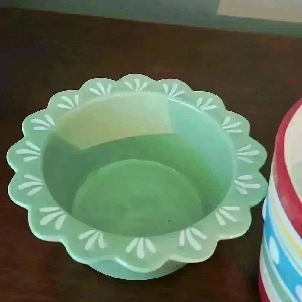 Dip stoneware bowl!